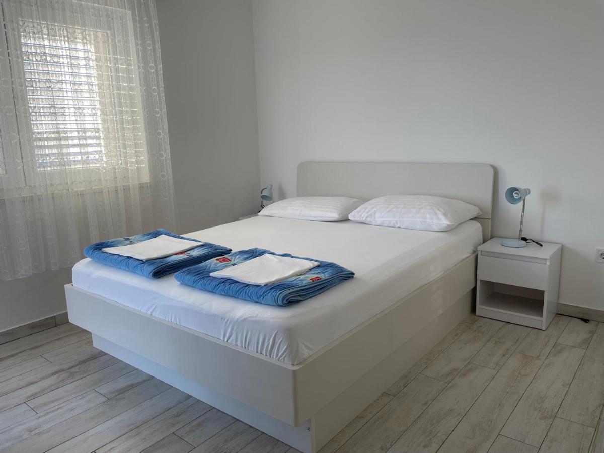 Apartment Maxim Primošten Dış mekan fotoğraf